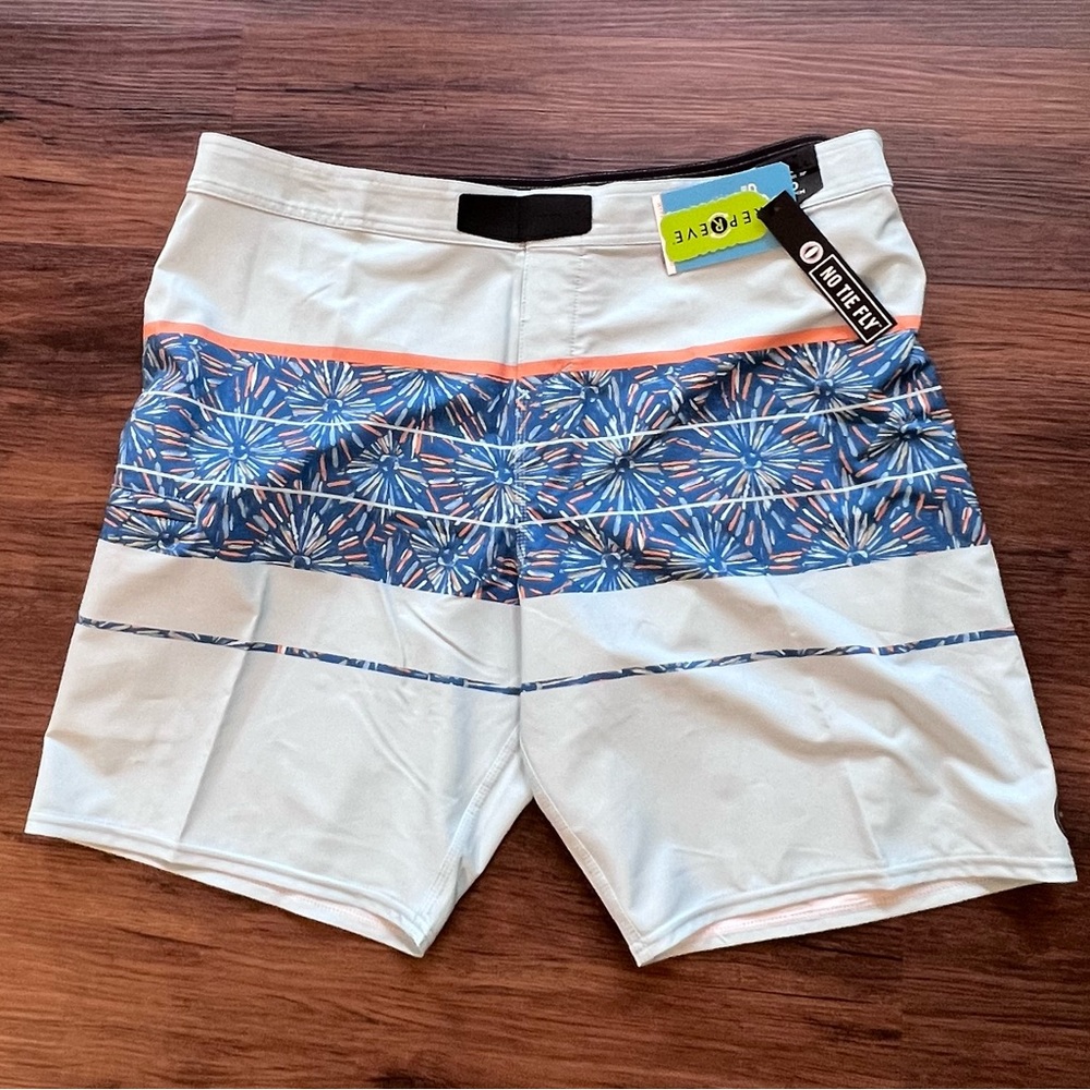 NWT O’Neill Hyperfreak Swim Shorts